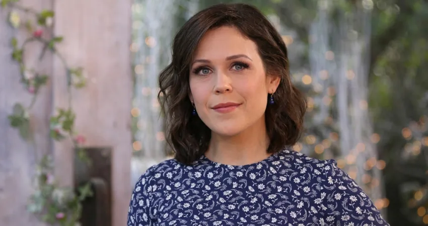 Erin Krakow Measurements