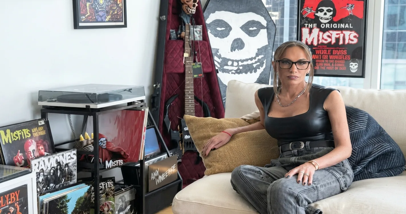Kat Timpf Measurements