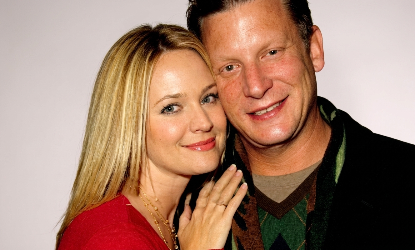 Sandy Corzine Net Worth