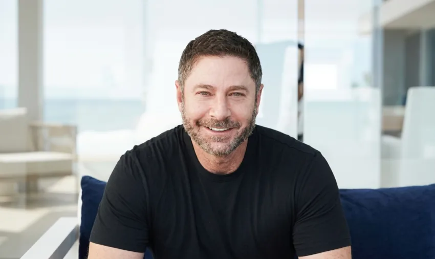 Aaron Kirman Net Worth